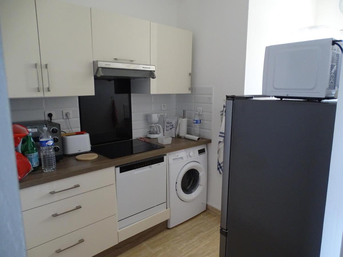 Appartement Bord De Mer Marina Baie Des Anges 빌뇌브루베 외부 사진