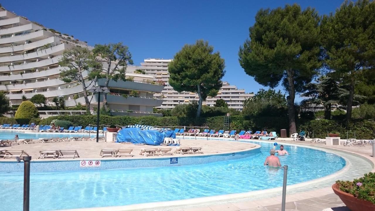 Appartement Bord De Mer Marina Baie Des Anges 빌뇌브루베 외부 사진